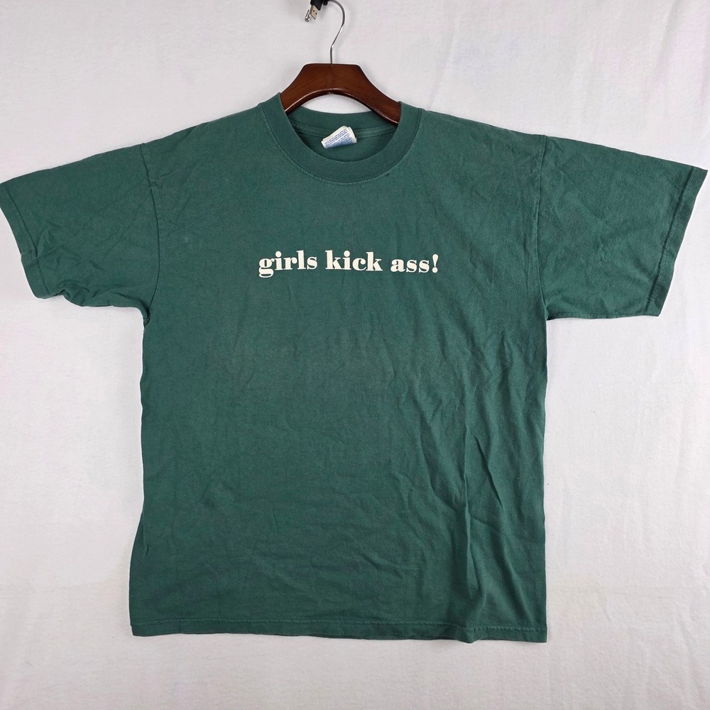 Gildan  "girls kick ass!" Play Womens Ultimate Frisbee Graphic T-Shirt Green L